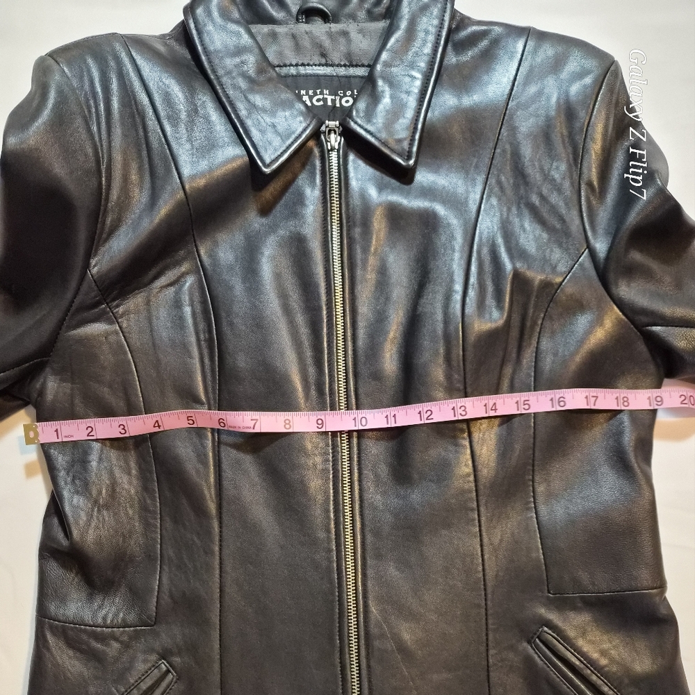 Kenneth Cole Reaction Genuine Black Leather Zip Jacket | Minimalist | Sleek - Picture 4 of 8